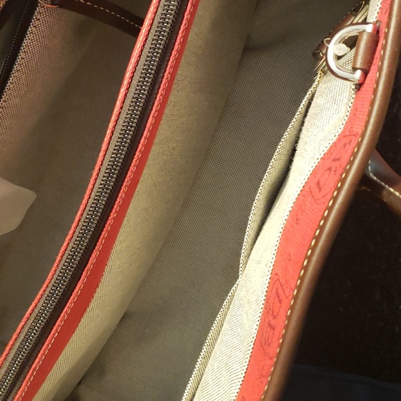 Brand new with tags Dooney Burke canvas logo tote bag NWT - Picture 15 of 17